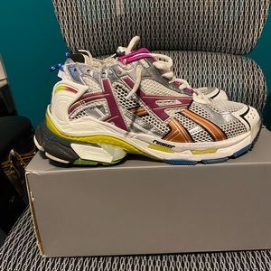 Balenciaga runners size 43 eur 9.5 us